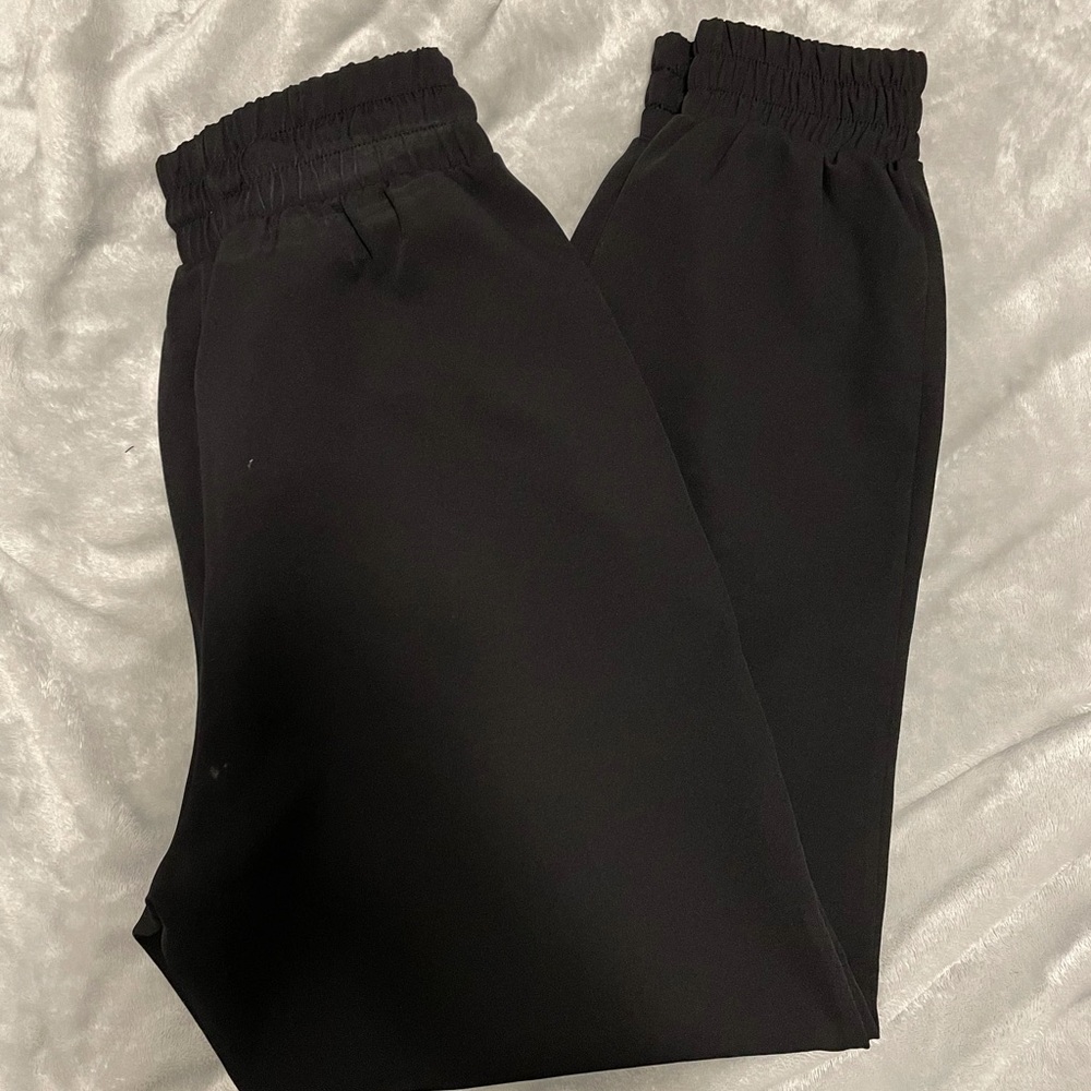 Joggers - Picture 5 of 6
